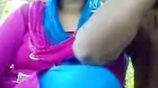 তিনি যৌন উপর লোক ওপেন ইংলিশ সেক্স ভিডিও টেনে নিয়ে যায় এবং তার গাধা চাটছে.