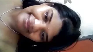 মেয়ে ভগ দ্বারা নিজেকে স্পর্শ. ইংলিশ ভিডিও সেক্স