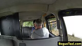 কেন ওপেন সেক্স ভিডিও একটি মোরগ বন্ধ হেঁচকা যখন কন্যা এটা স্তন্যপান করতে পারেন?.