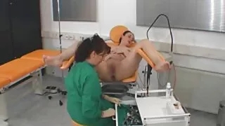 নার্স জিয়ানা গ্রে প্রেন্ড অসুস্থ দেশী সেক্স ভিডিও ব্যক্তির যত্ন নেয় এবং তাকে থেরাপিউটিক সেক্স দেয়